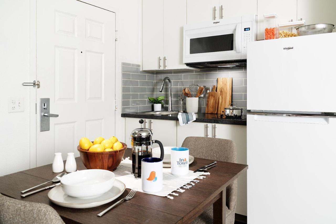 Intown Suites Extended Stay Houston Tx - Willowbrook Buitenkant foto